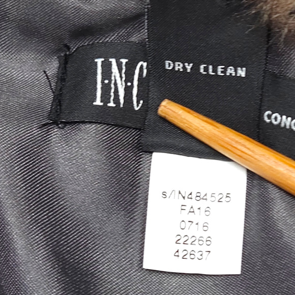 EUC INC International Cozy Statement Ombre Faux Fur Vest Sz. S [4] Brown Cream - Picture 5 of 8